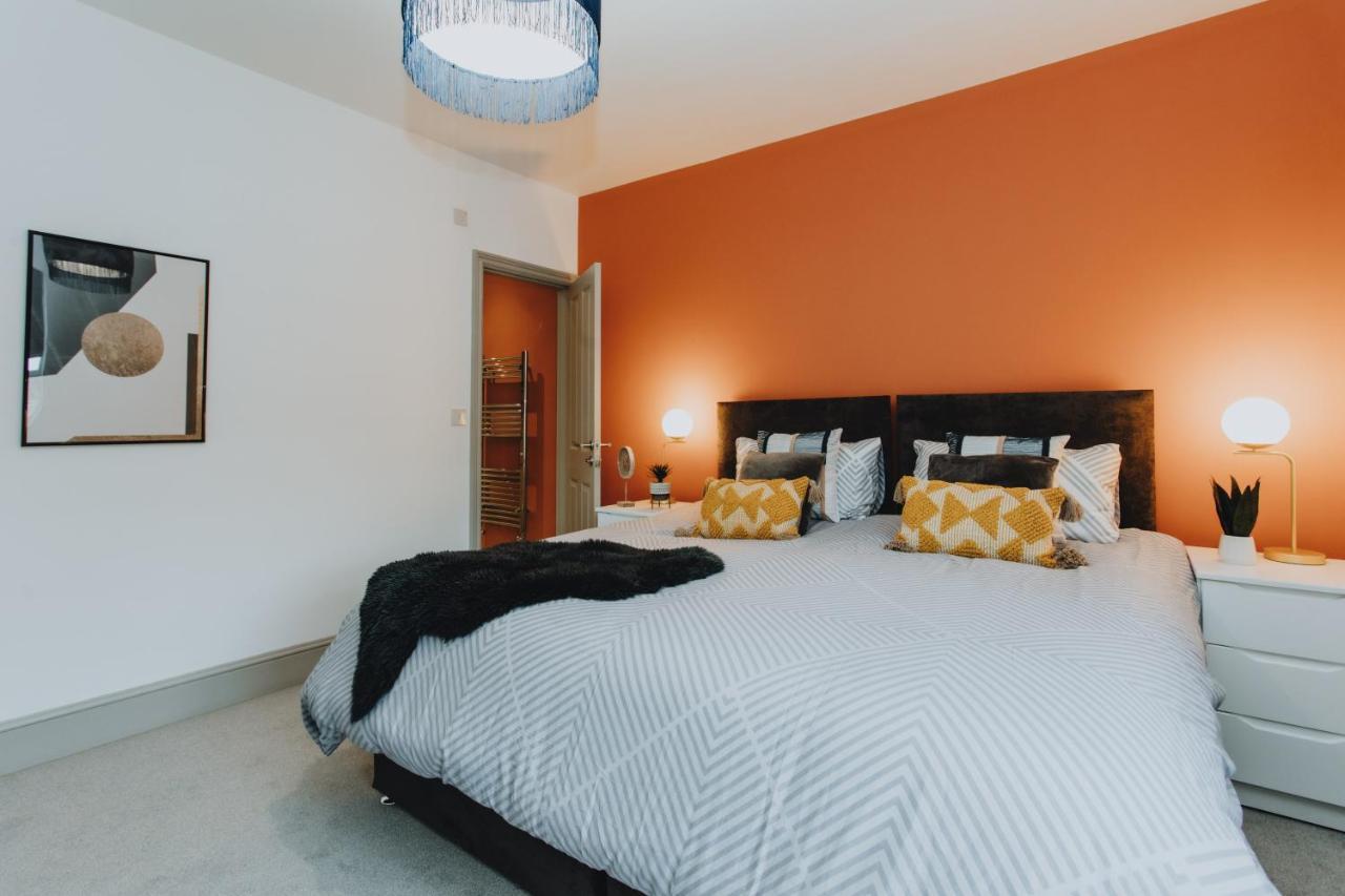 Townhouse House Ideal Contractors In Rugby Luaran gambar