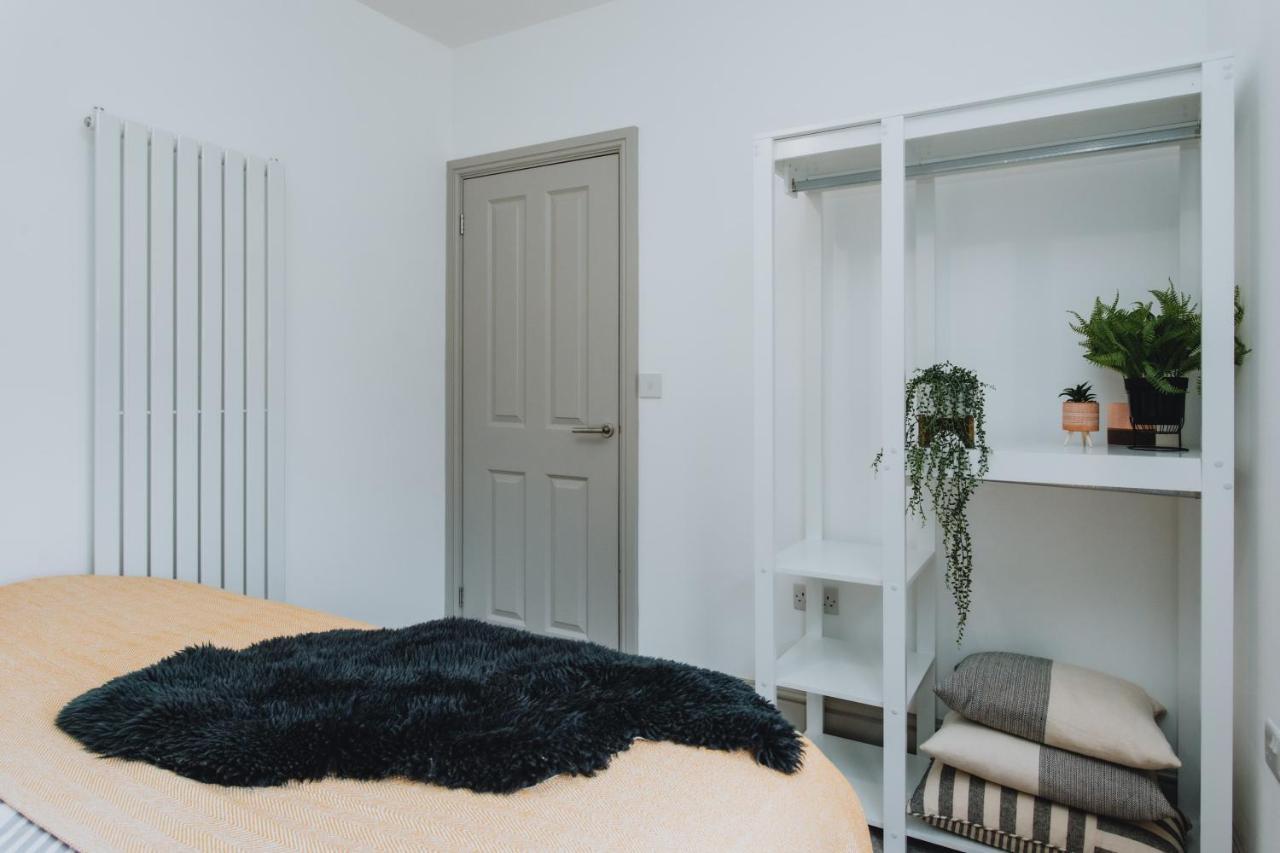 Townhouse House Ideal Contractors In Rugby Luaran gambar