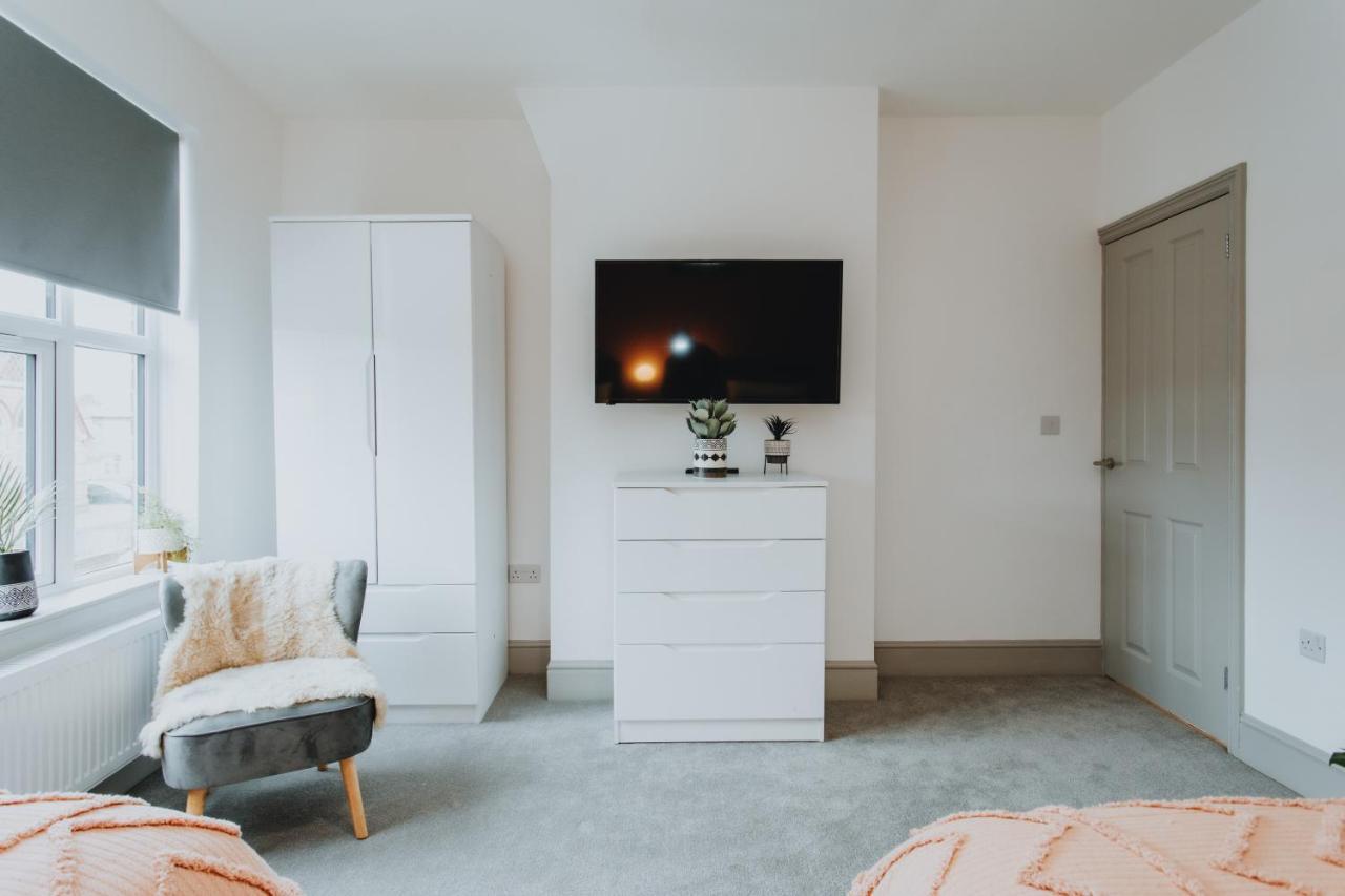 Townhouse House Ideal Contractors In Rugby Luaran gambar
