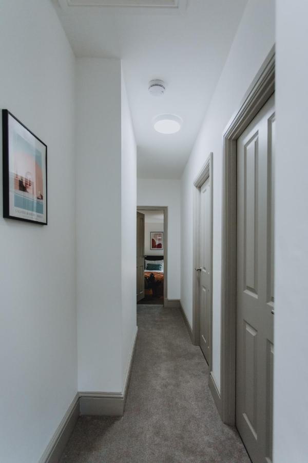Townhouse House Ideal Contractors In Rugby Luaran gambar