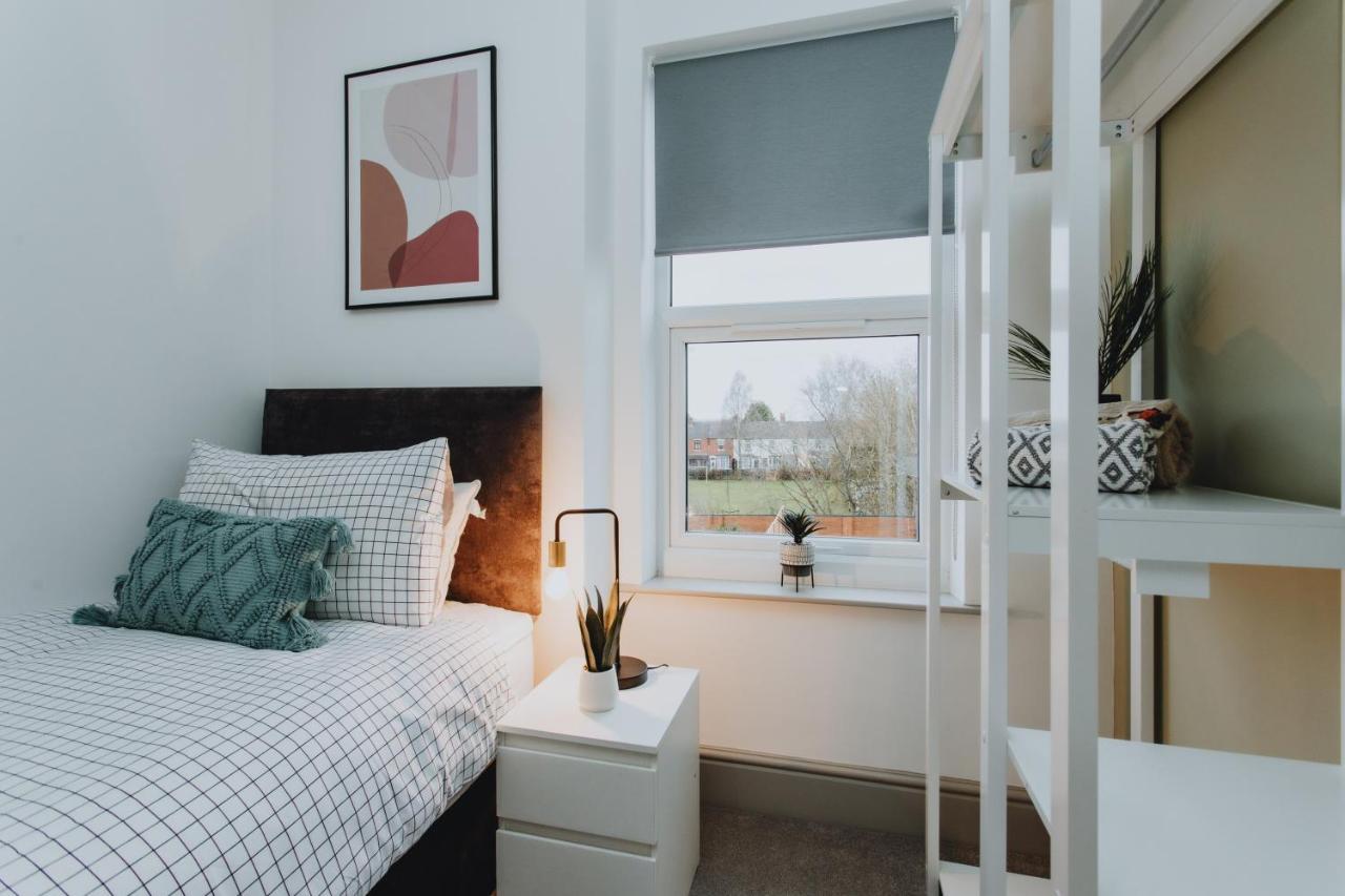 Townhouse House Ideal Contractors In Rugby Luaran gambar