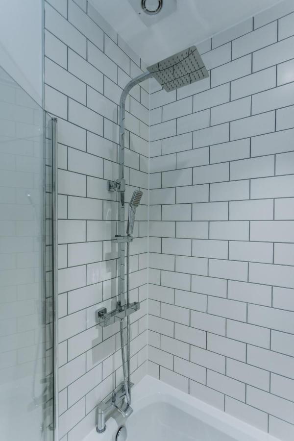 Townhouse House Ideal Contractors In Rugby Luaran gambar