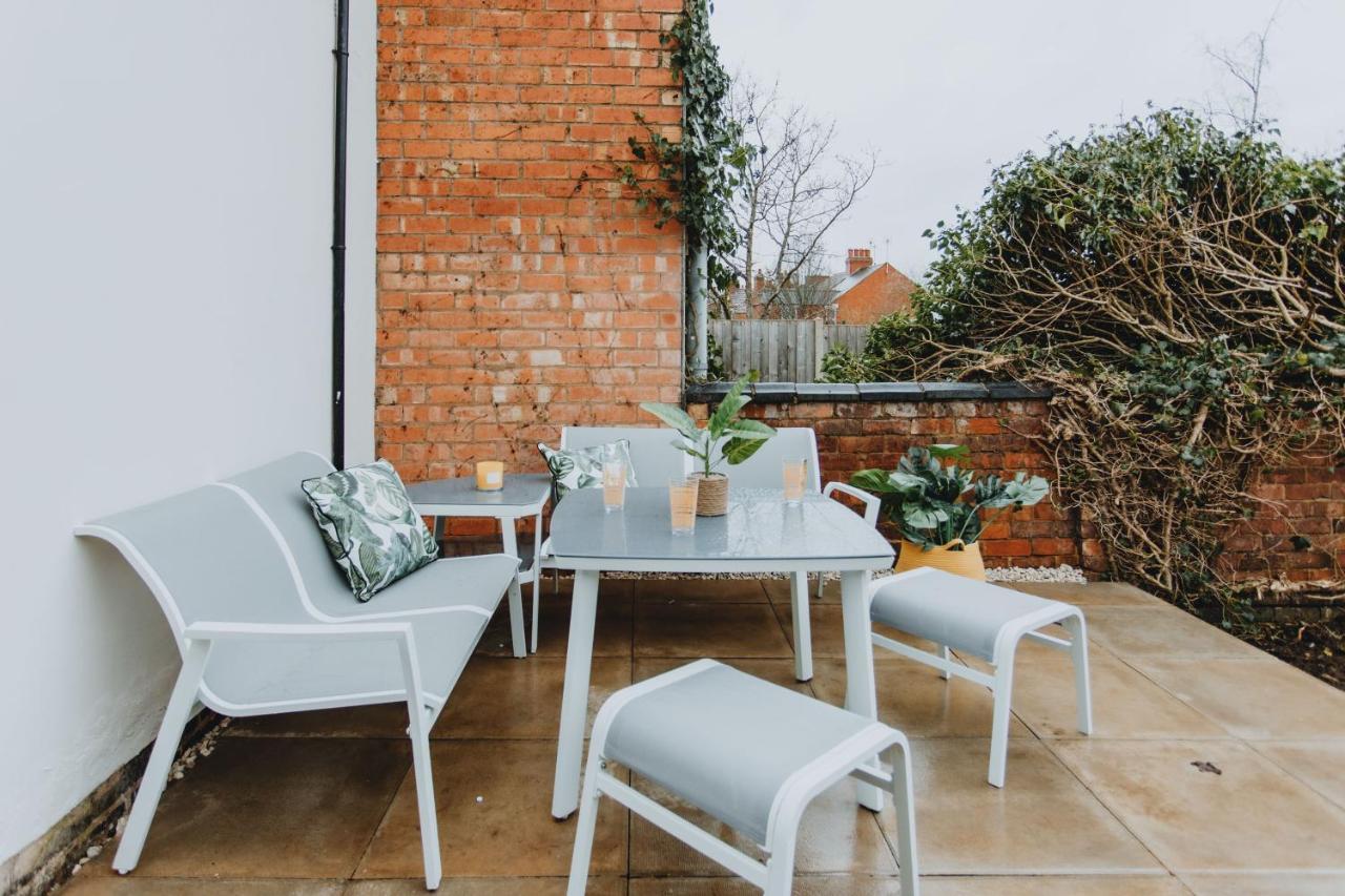 Townhouse House Ideal Contractors In Rugby Luaran gambar