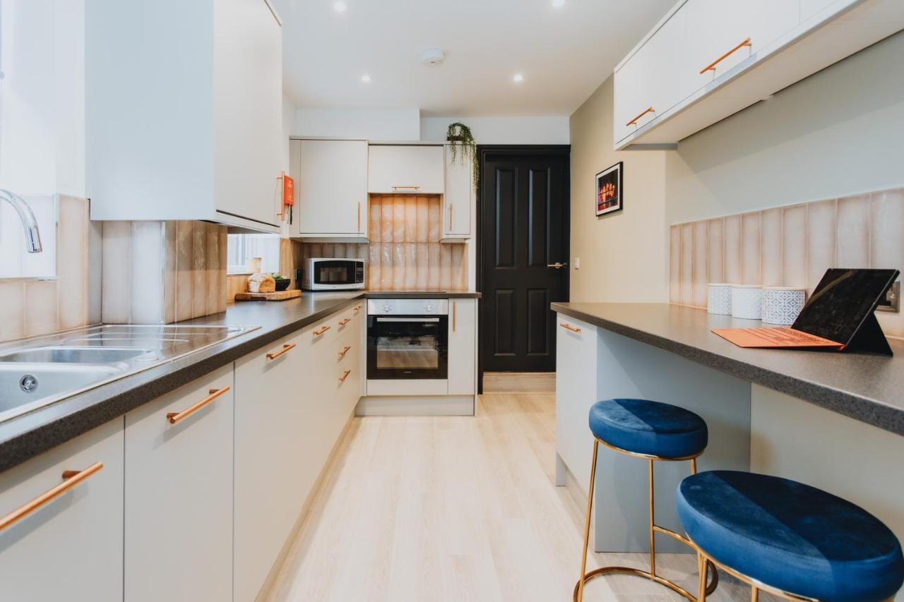 Townhouse House Ideal Contractors In Rugby Luaran gambar